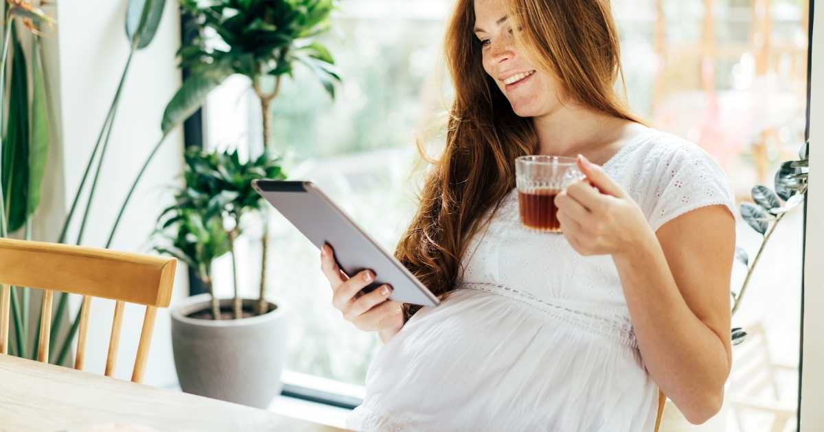 pregnant woman drinking