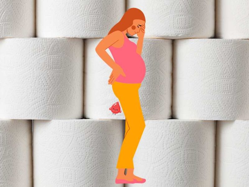 pregnant woman spotting / toilet paper