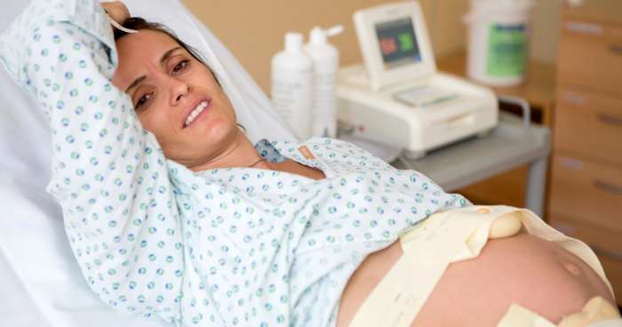 pregnant woman in the hospital.