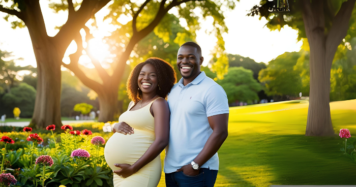 happy pregnant couple