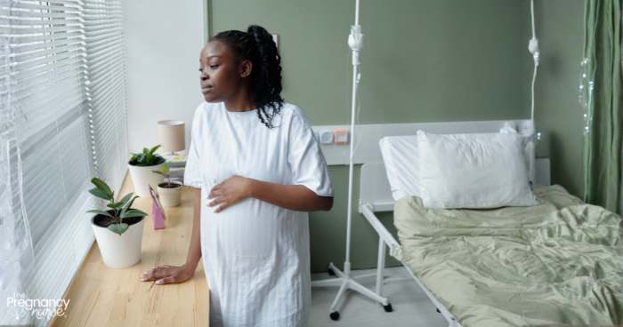Pregnant black woman in the hospital