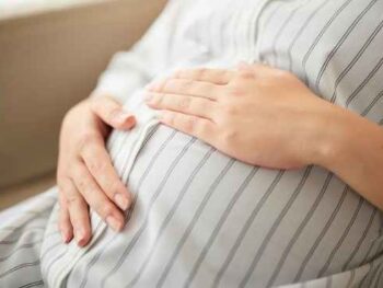 37 weeks pregnant belly